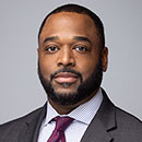 Retrato de primer plano de Gerald Gantt, Cirujano, Cirugía colorrectal